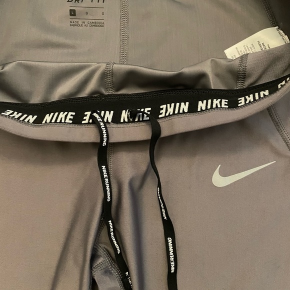 Nike leggings, large, dri-fit - Picture 2 of 6